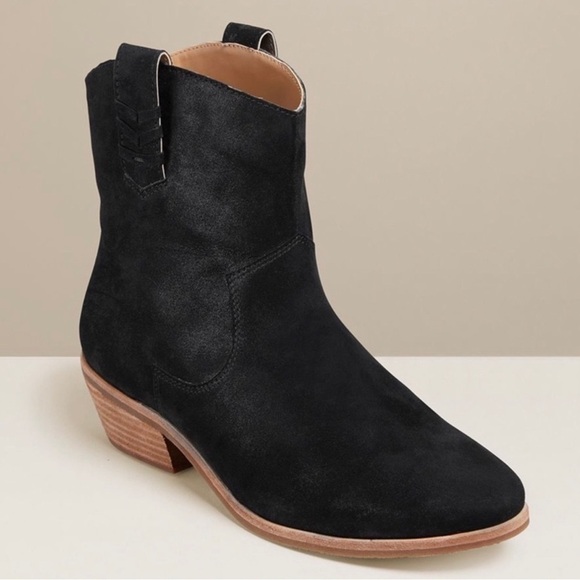 Jack Rogers Stella Pull-on Booties - Size 6.5 - Picture 1 of 12